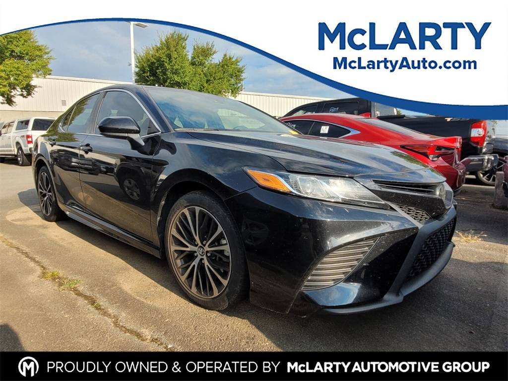 2020 Toyota Camry SE — Sedan — 86,114 mi — North Little Rock, AR