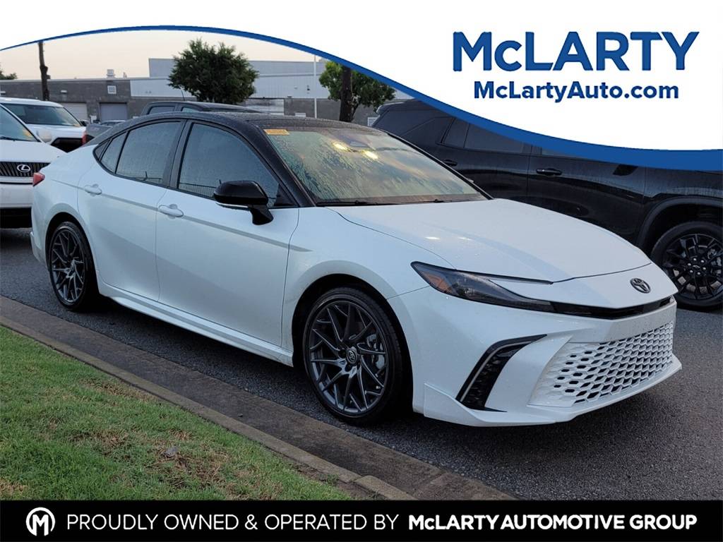 2025 Toyota Camry XSE — Sedan — 19,690 mi — North Little Rock, AR