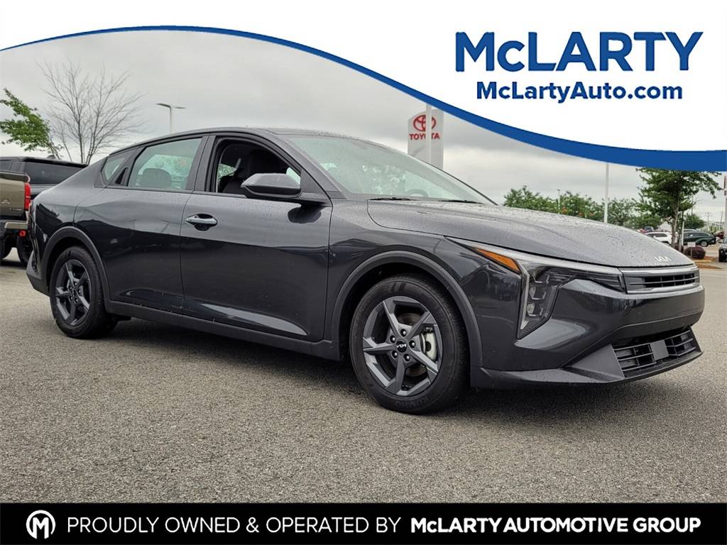 2025 Kia K4 LXS — Sedan — 493 mi — North Little Rock, AR