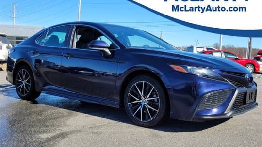 2022 Toyota Camry SE — Sedan — 62,630 mi — North Little Rock, AR