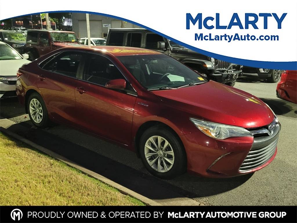 2015 Toyota Camry Hybrid LE — Sedan — 97,534 mi — North Little Rock, AR
