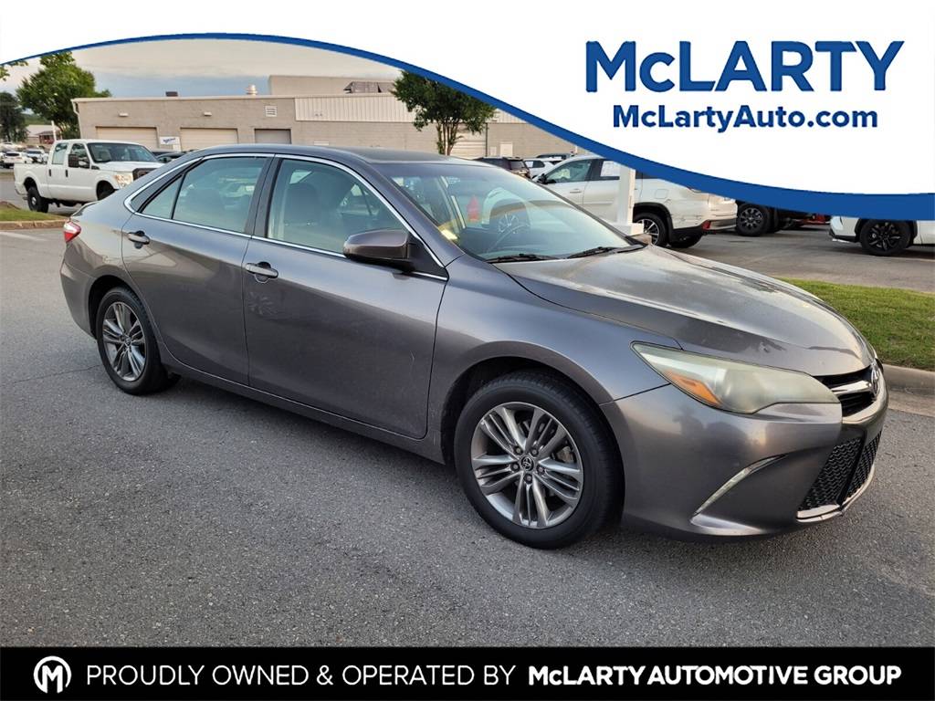 2015 Toyota Camry SE — Sedan — 201,671 mi — North Little Rock, AR