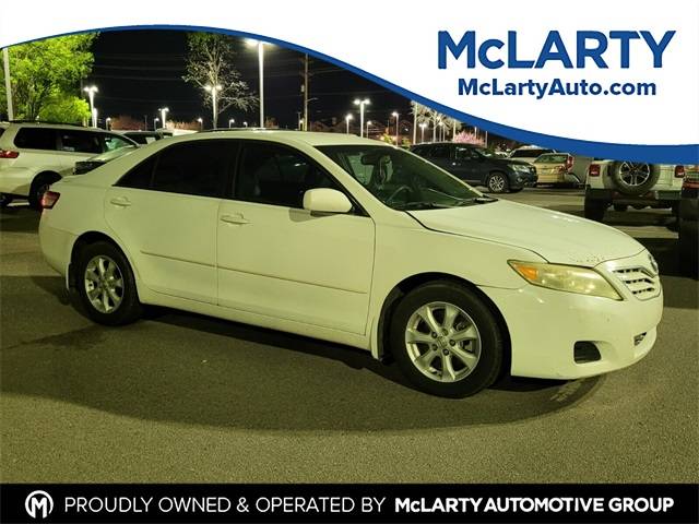 2011 Toyota Camry LE — Sedan — 190,916 mi — North Little Rock, AR