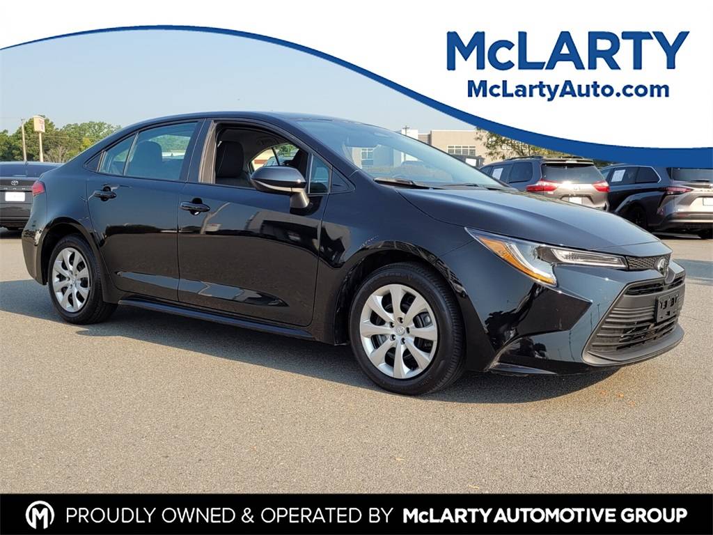2025 Toyota Corolla LE — Sedan — 4,737 mi — North Little Rock, AR