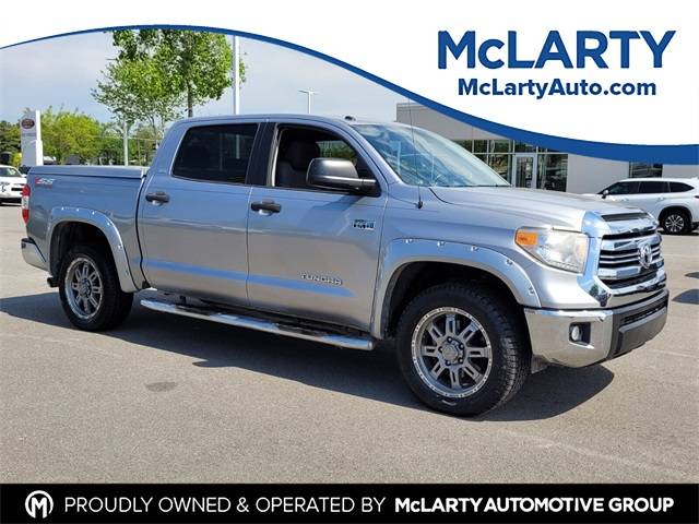 2016 Toyota Tundra SR5 — Pickup Truck — 121,438 mi — North Little Rock, AR