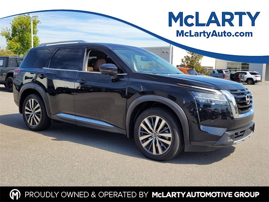 2022 Nissan Pathfinder Platinum — SUV — 47,081 mi — North Little Rock, AR