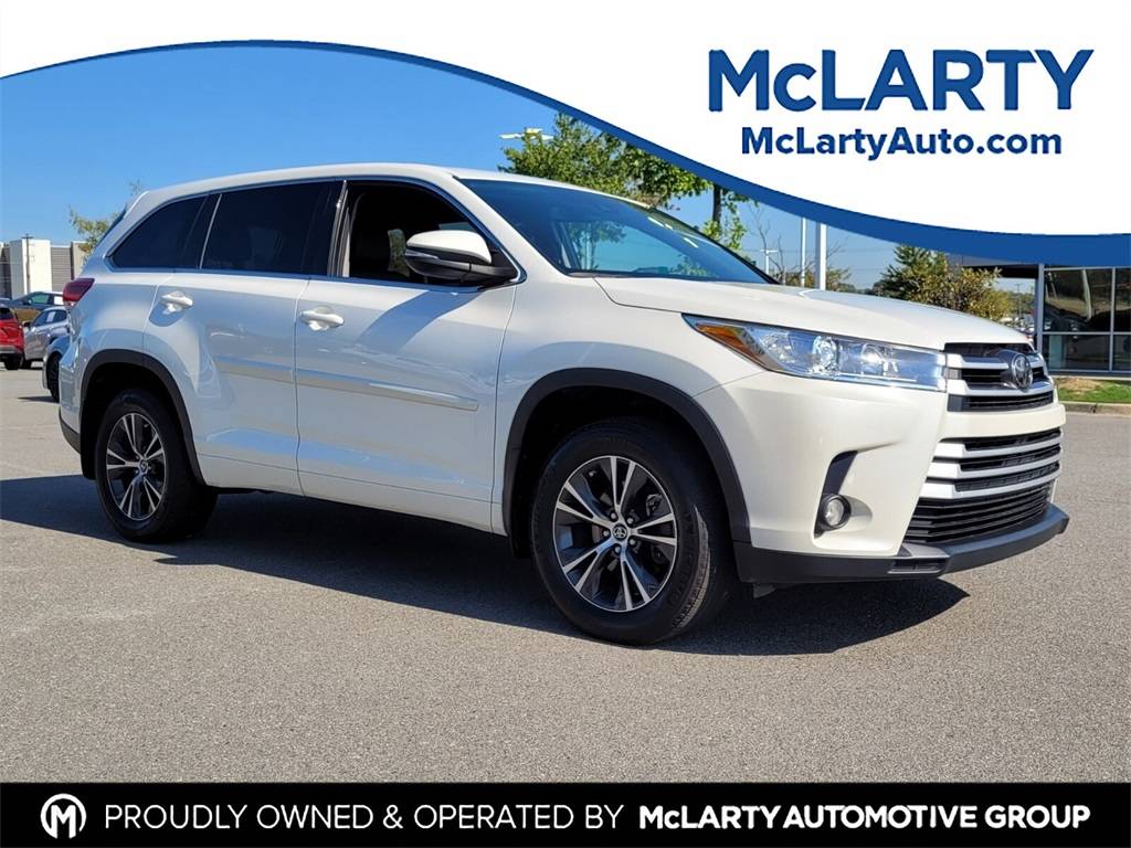 2017 Toyota Highlander LE V6 — SUV — 92,338 mi — North Little Rock, AR
