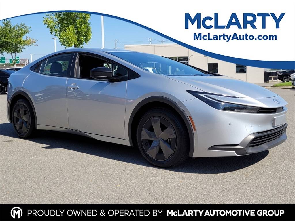 2024 Toyota Prius Limited — Hatchback — 33,308 mi — North Little Rock, AR