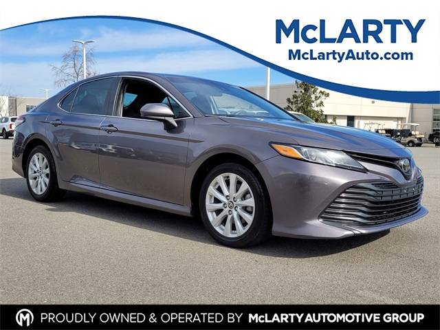 2020 Toyota Camry LE — Sedan — 115,260 mi — North Little Rock, AR