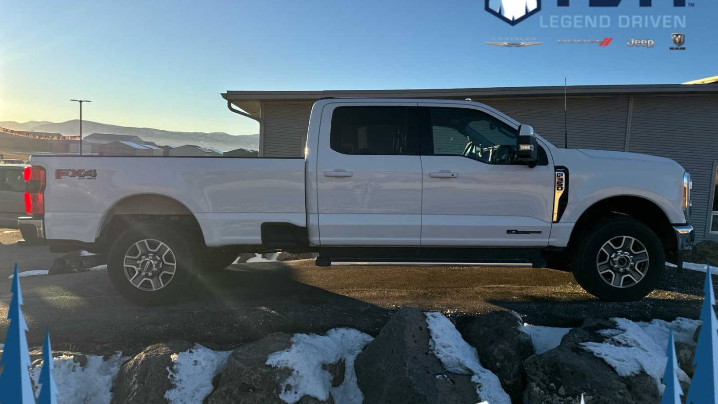 2023 Ford Super Duty F-350 LARIAT — Pickup Truck — 14,455 mi — Afton, WY
