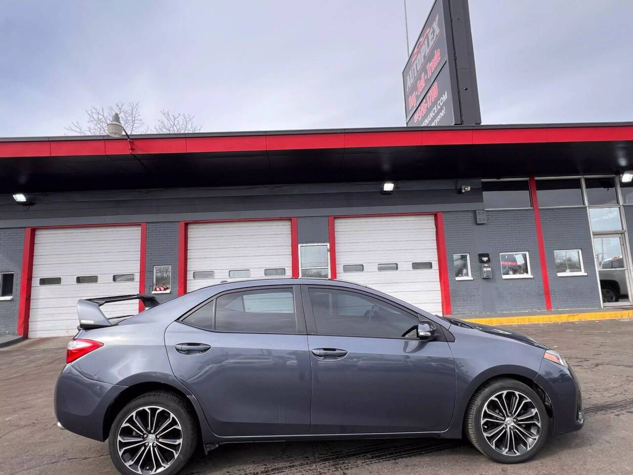 2014 Toyota Corolla L — Sedan — 72,208 mi — Milwaukee, WI