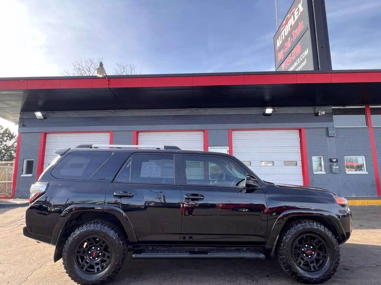 2022 Toyota 4Runner SR5 — SUV — 137,408 mi — Milwaukee, WI