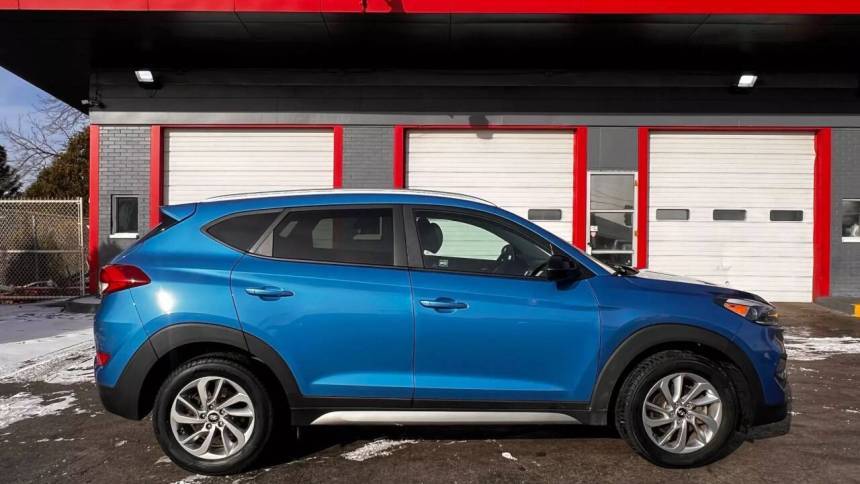 2017 Hyundai Tucson SE — SUV — 81,514 mi — Milwaukee, WI