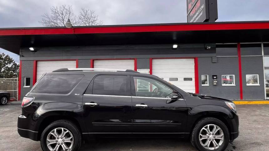 2015 GMC Acadia SLT — SUV — 105,011 mi — Milwaukee, WI