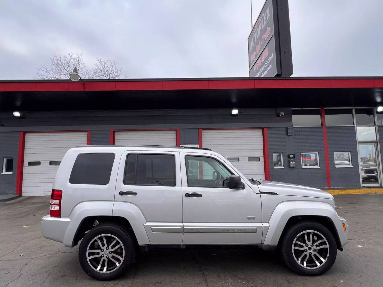 2011 Jeep Liberty Sport 70th Anniv — SUV — 99,565 mi — Milwaukee, WI