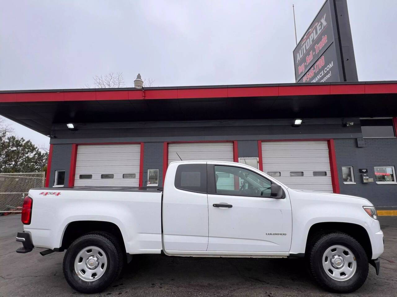 2018 Chevrolet Colorado WT — Pickup Truck — 109,441 mi — Milwaukee, WI