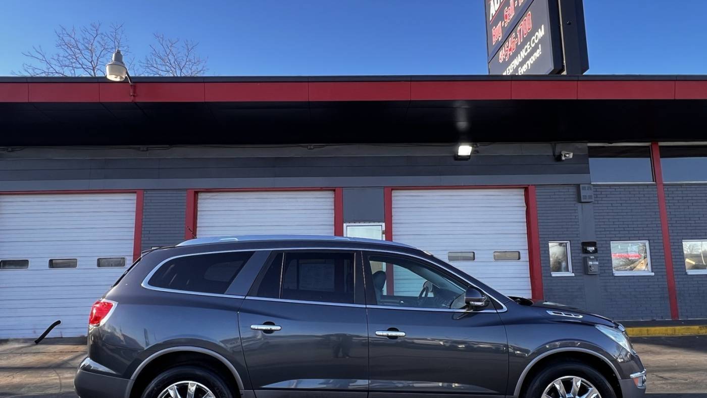 2012 Buick Enclave Leather — SUV — 130,185 mi — Milwaukee, WI