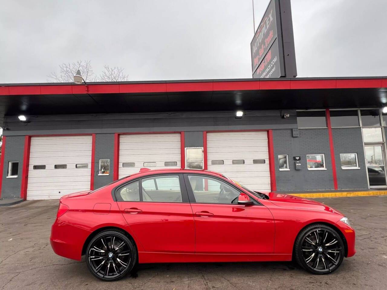 2014 BMW 3 Series 328i — Sedan — 133,120 mi — Milwaukee, WI
