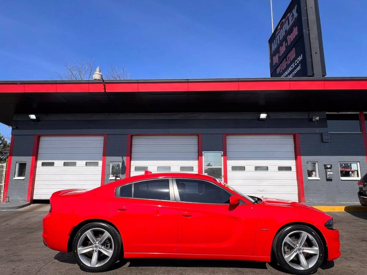 2017 Dodge Charger R/T — Sedan — 102,607 mi — Milwaukee, WI