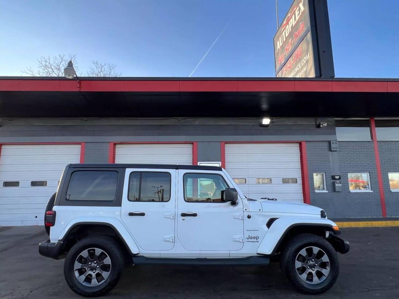2019 Jeep Wrangler Sahara Altitude — SUV — 105,404 mi — Milwaukee, WI