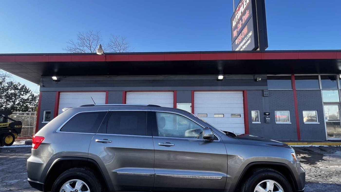 2013 Jeep Grand Cherokee Laredo — SUV — 110,020 mi — Milwaukee, WI