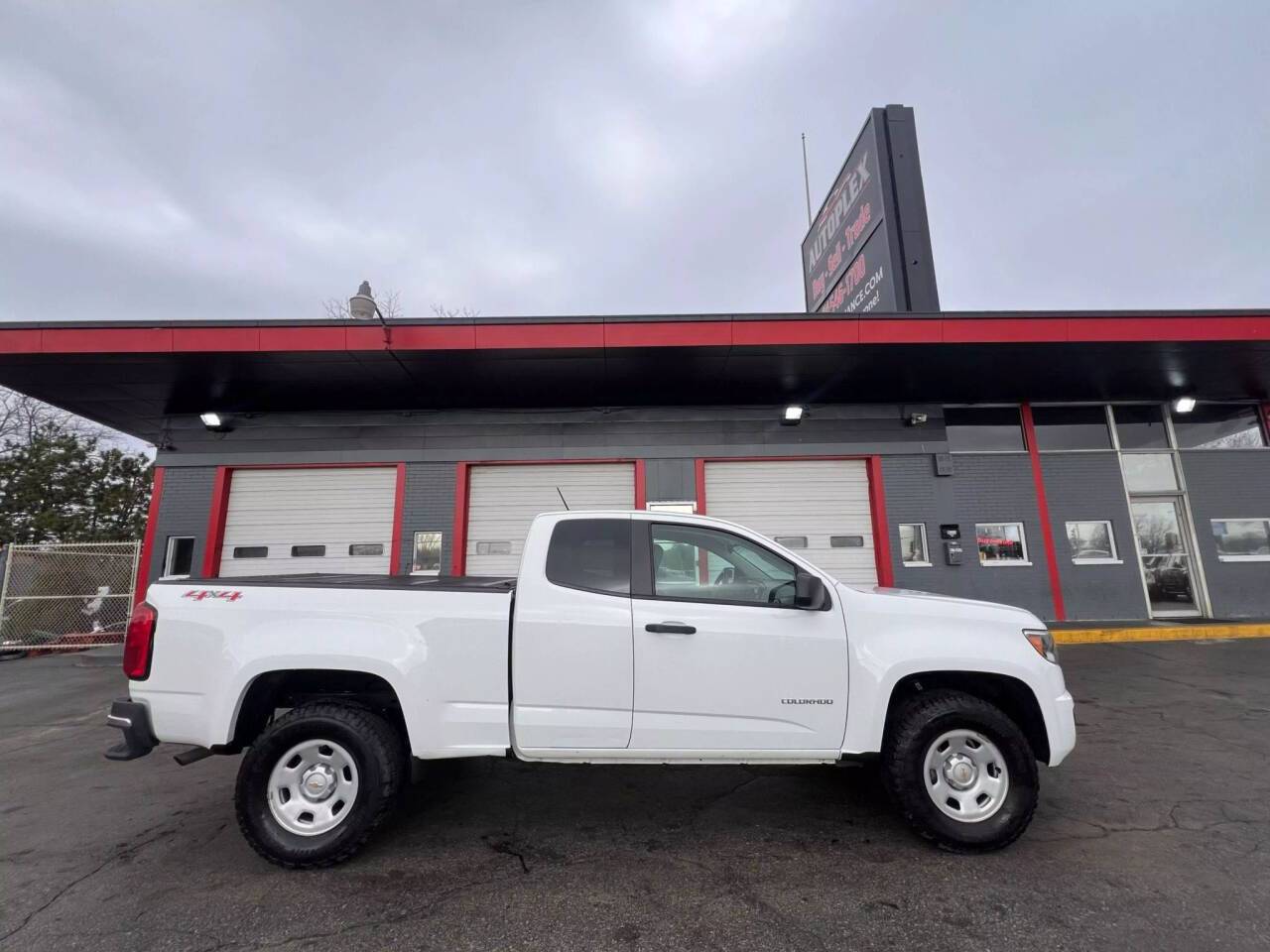 2019 Chevrolet Colorado WT — Pickup Truck — 122,362 mi — Milwaukee, WI