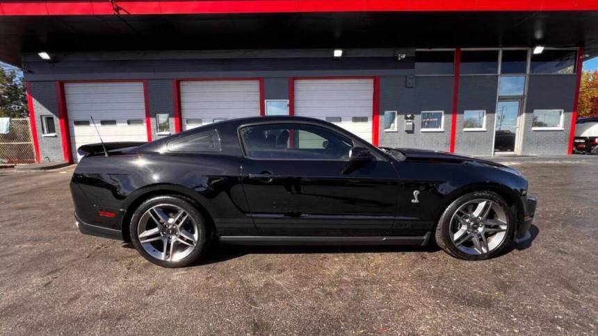 2010 Ford Mustang GT500 — Coupe — 50,140 mi — Milwaukee, WI