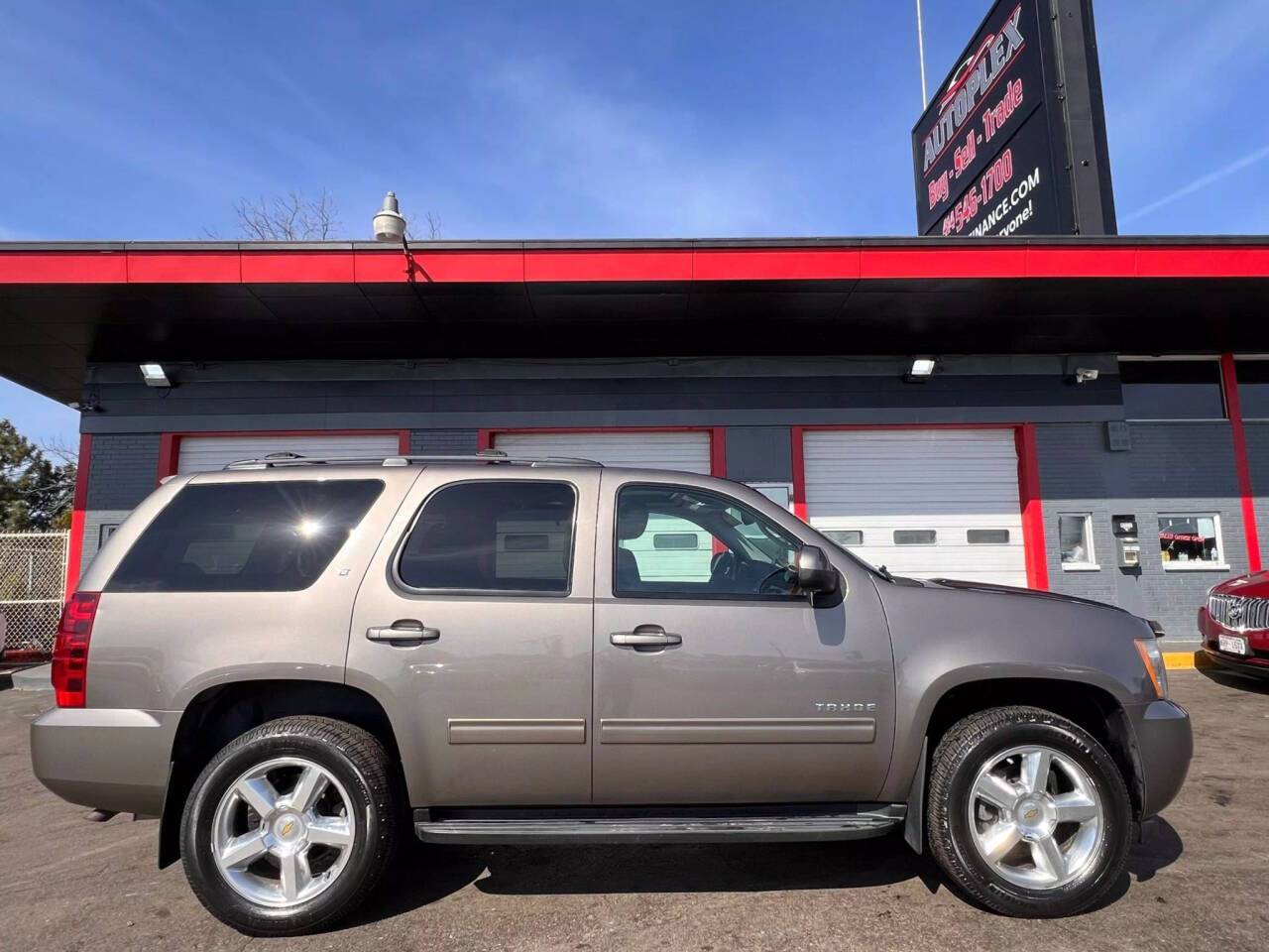 2011 Chevrolet Tahoe LT — SUV — 116,502 mi — Milwaukee, WI