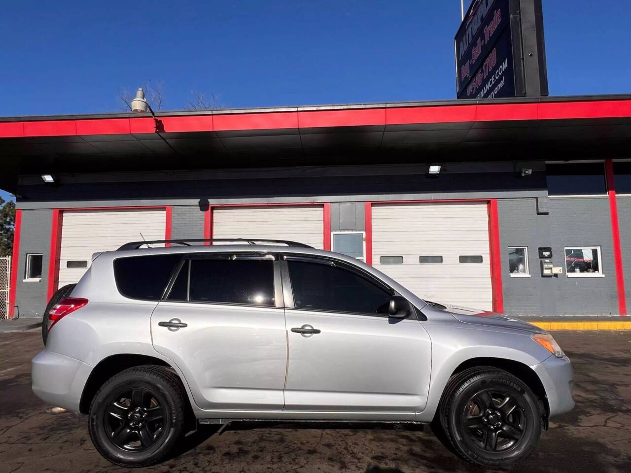 2011 Toyota RAV4 Base — SUV — 129,814 mi — Milwaukee, WI