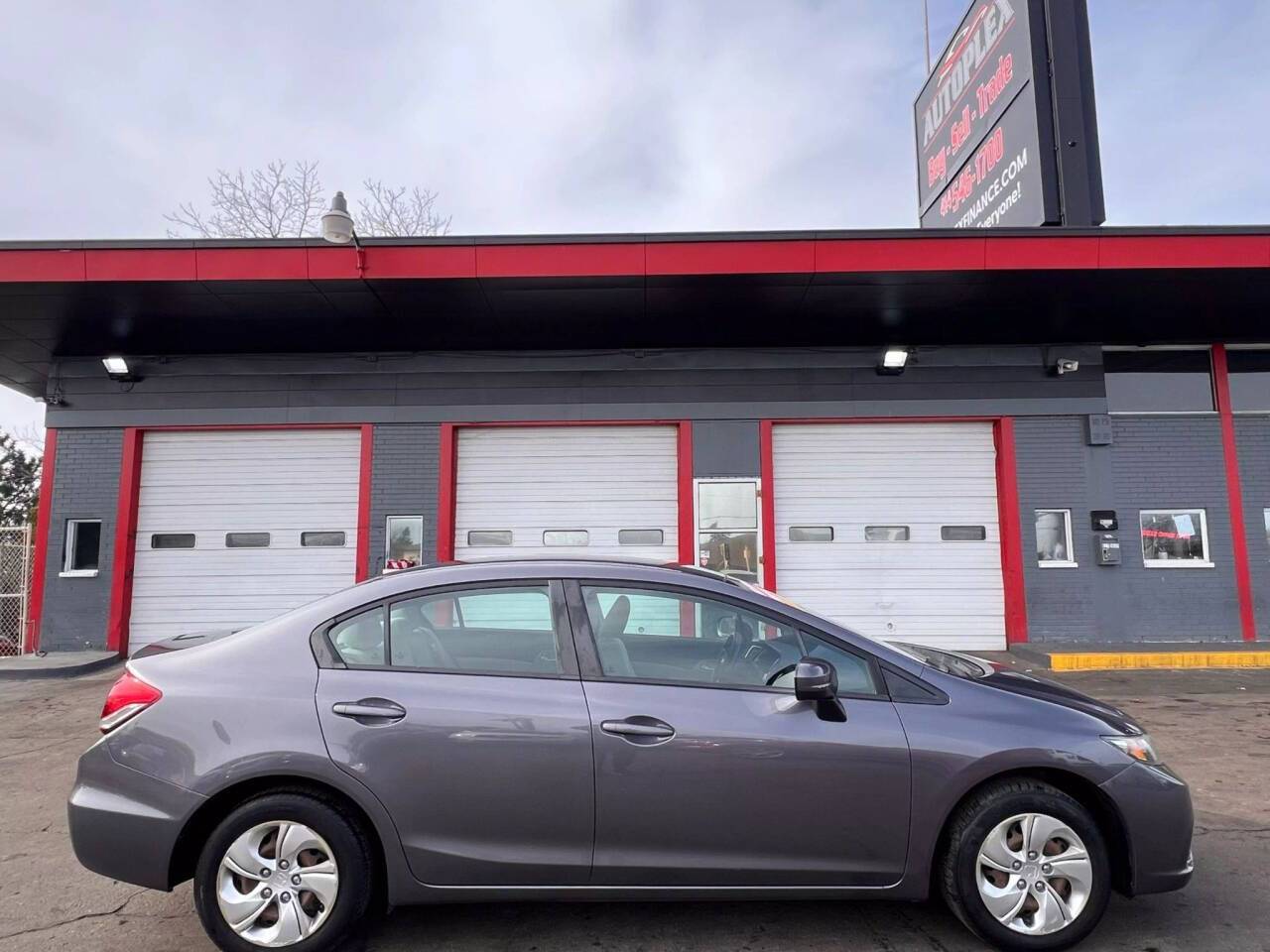 2014 Honda Civic LX — Sedan — 71,465 mi — Milwaukee, WI