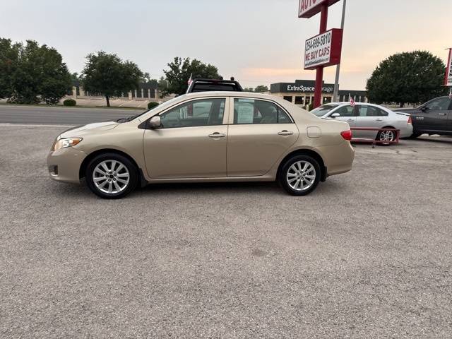 2010 Toyota Corolla LE — Sedan — 95,725 mi — Killeen, TX