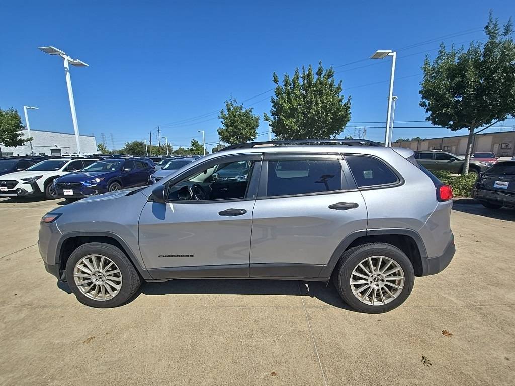 2017 Jeep Cherokee Altitude — SUV — 93,444 mi — Houston, TX