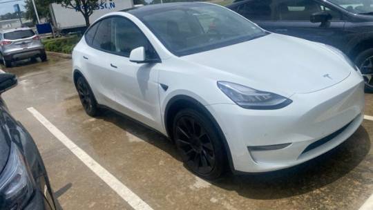 2022 Tesla Model Y Long Range — SUV — 35,497 mi — Houston, TX