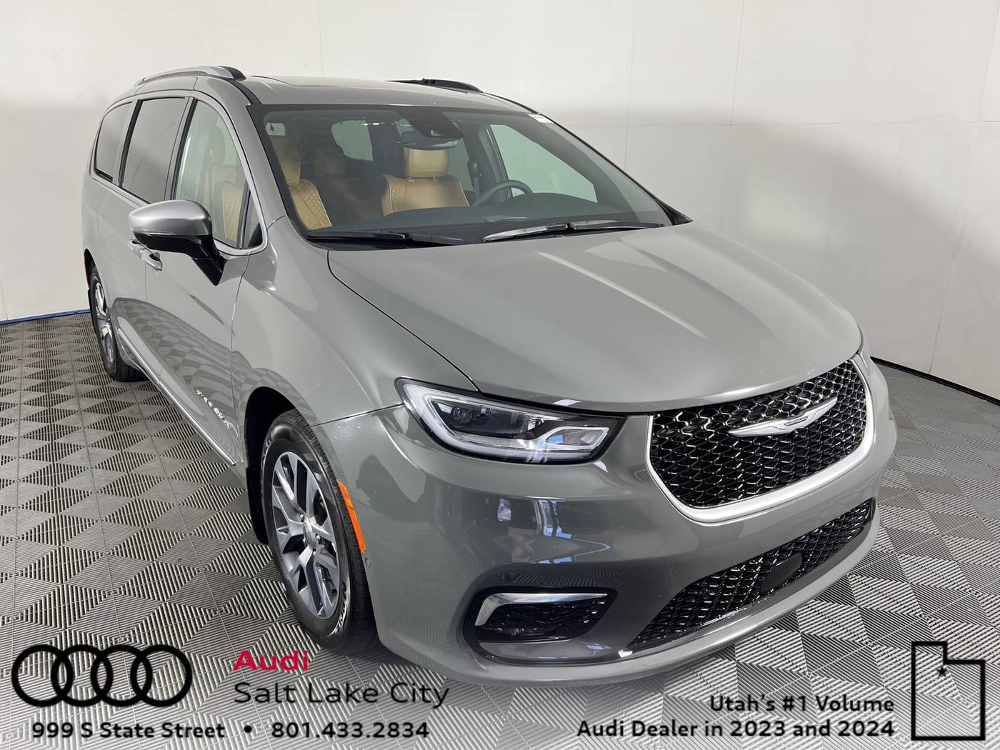 2023 Chrysler Pacifica Hybrid Pinnacle — Minivan — 20,736 mi — Salt Lake City, UT
