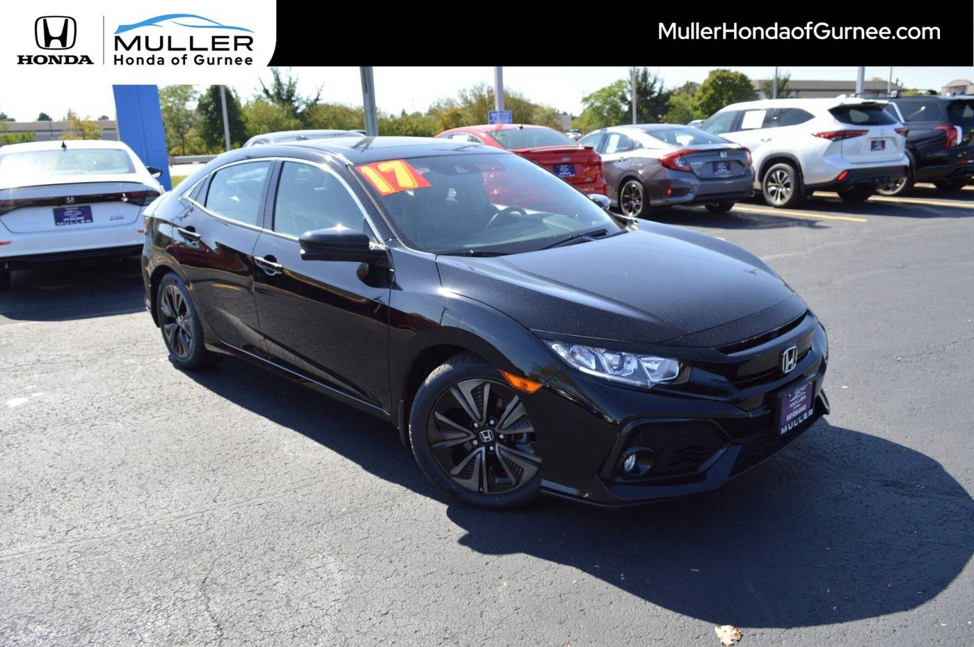 2017 Honda Civic EX-L Navi — Hatchback — 34,456 mi — Gurnee, IL