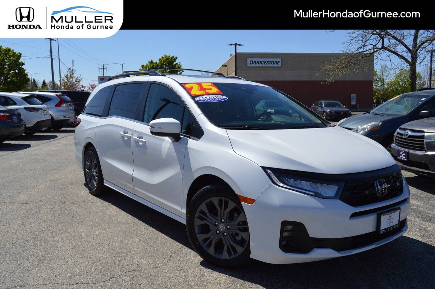 2025 Honda Odyssey Touring — Minivan — 2,667 mi — Gurnee, IL