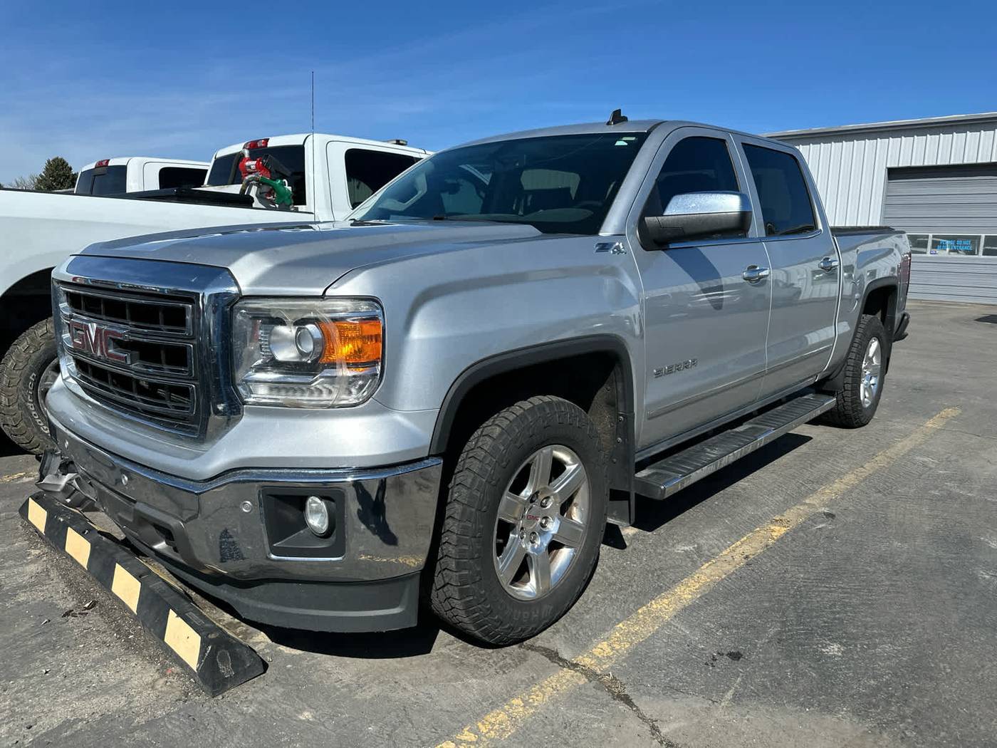 2014 GMC Sierra 1500 SLT — Pickup Truck — 165,583 mi — Billings, MT