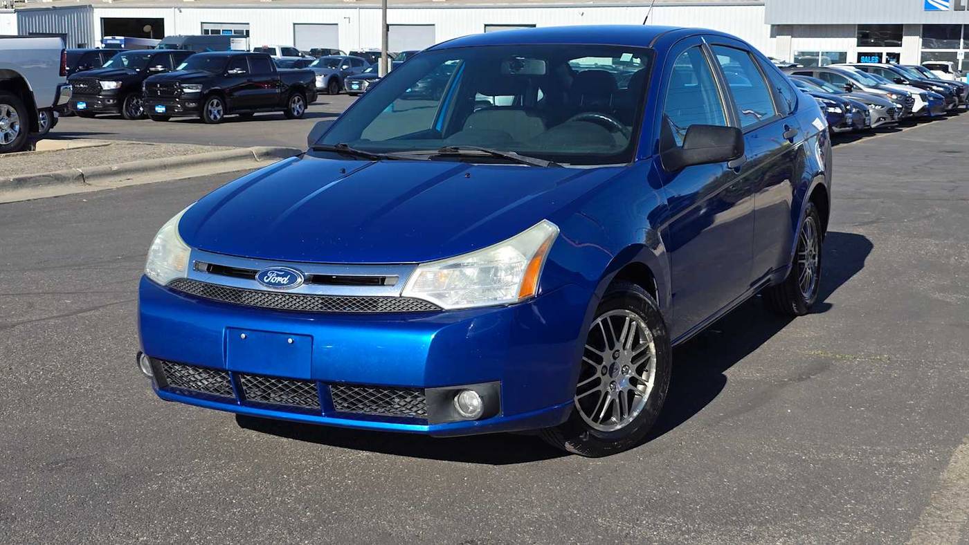 2011 Ford Focus SE — Sedan — 128,017 mi — Billings, MT