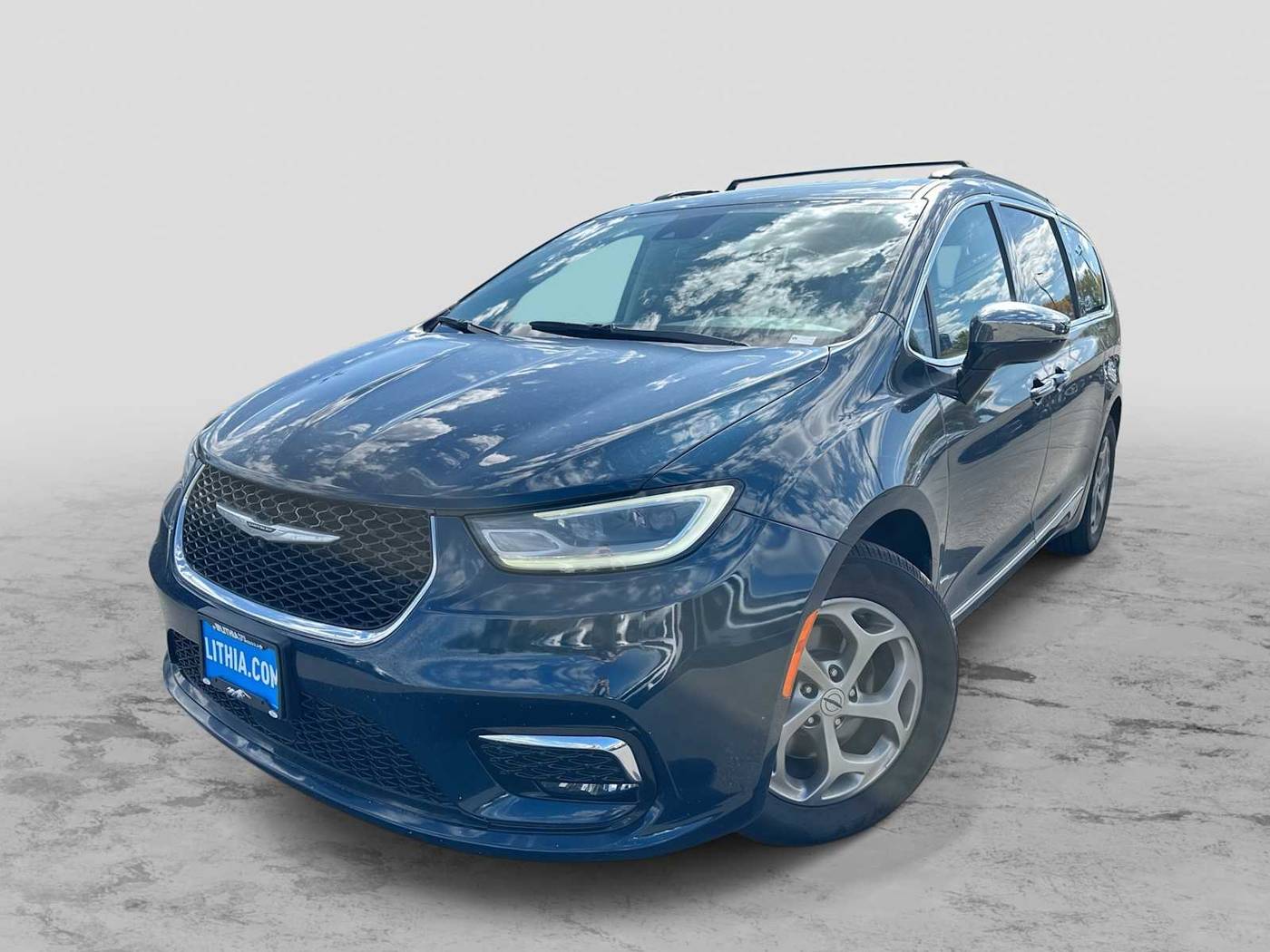 2023 Chrysler Pacifica Limited — Minivan — 53,570 mi — Billings, MT