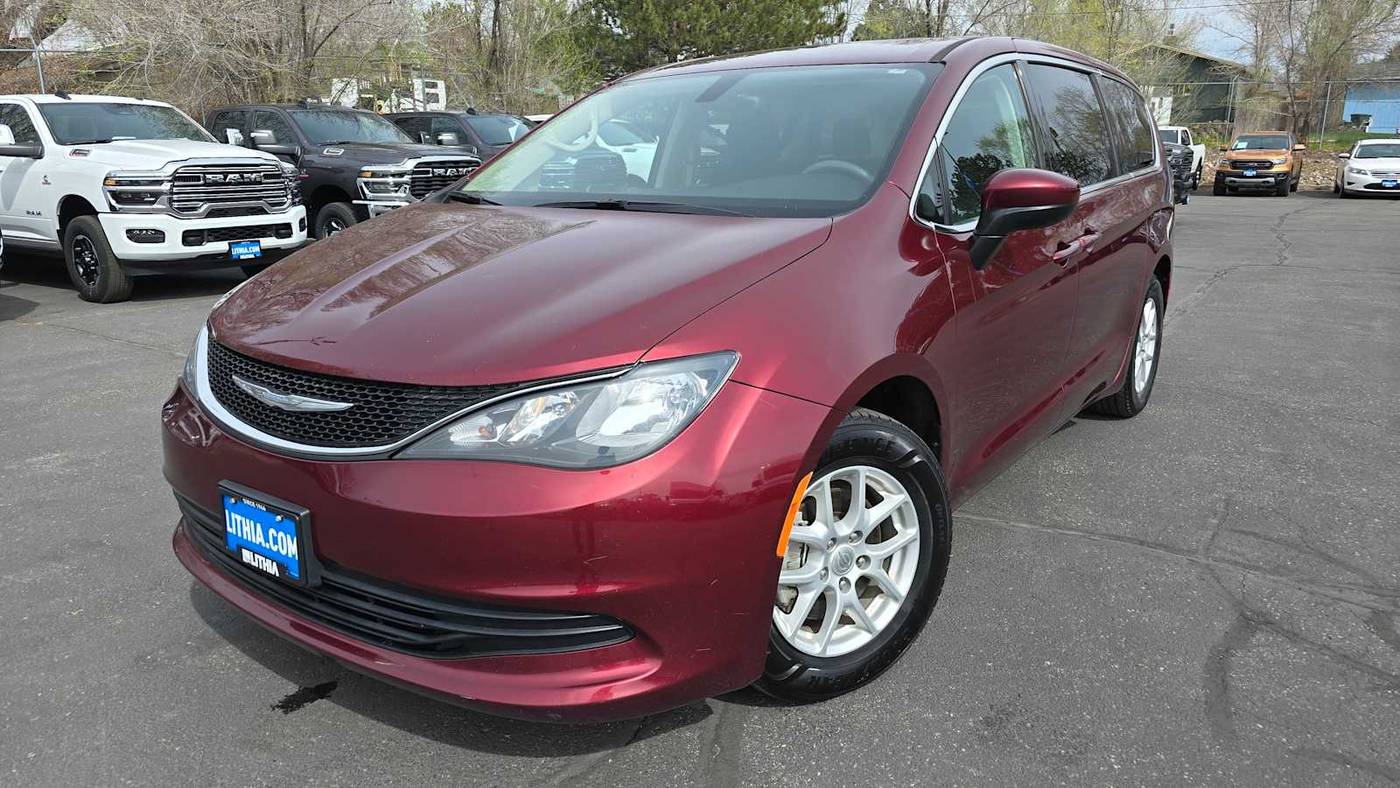 2017 Chrysler Pacifica Touring — Minivan — 77,401 mi — Billings, MT