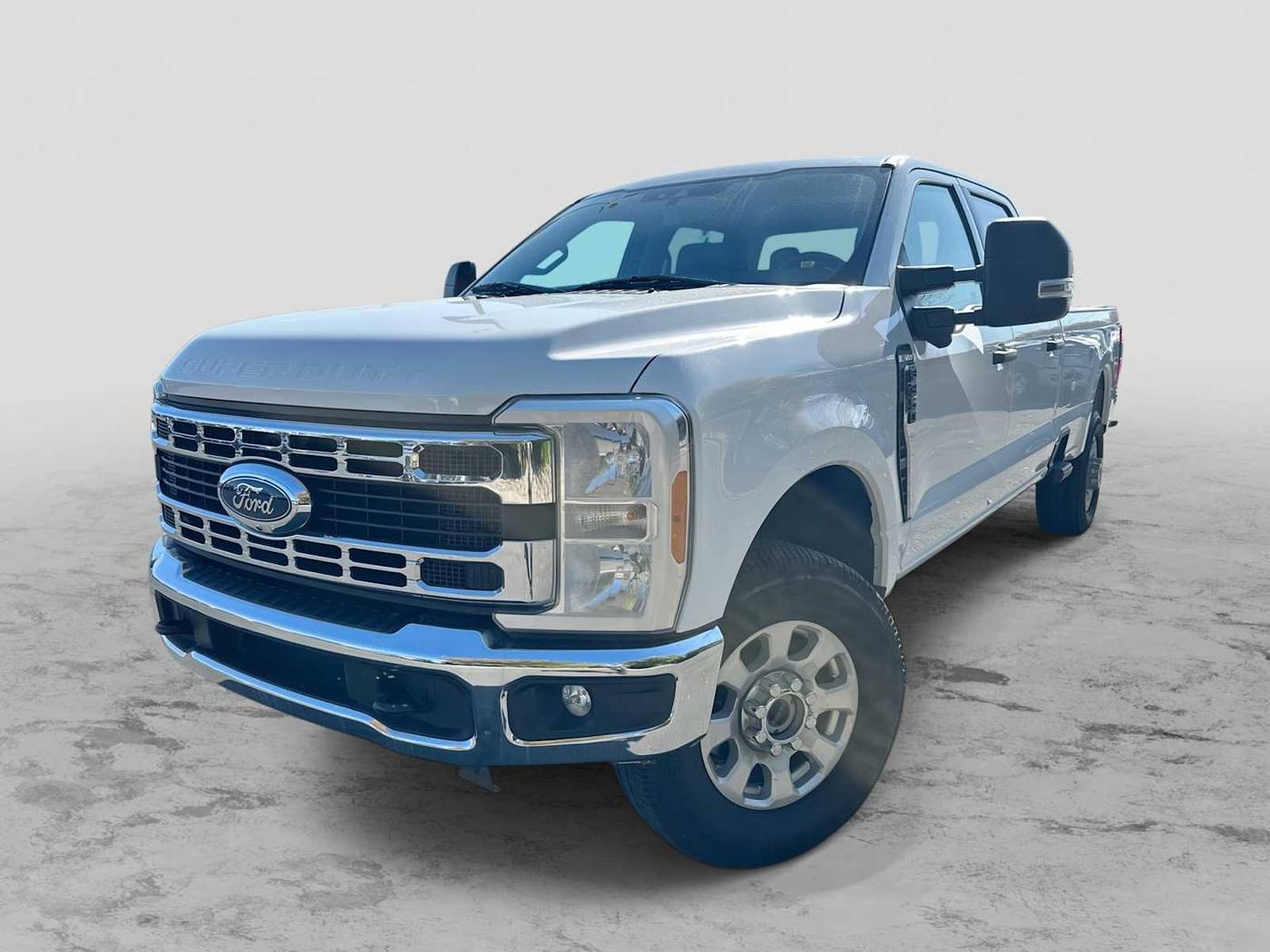 2023 Ford Super Duty F-350 XLT — Pickup Truck — 25,645 mi — Billings, MT