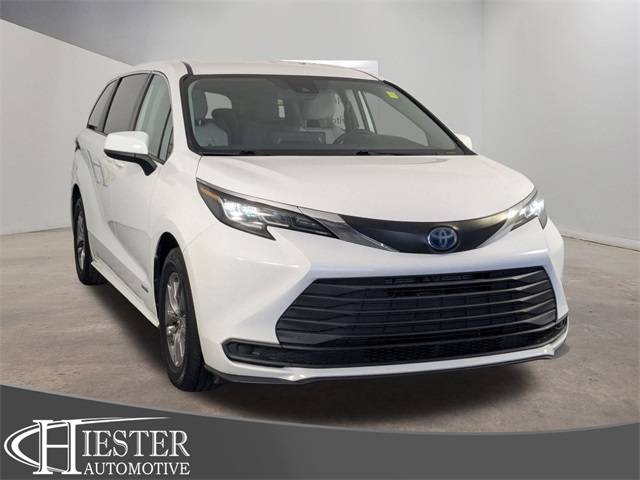 2021 Toyota Sienna LE — Minivan — 82,875 mi — Lillington, NC