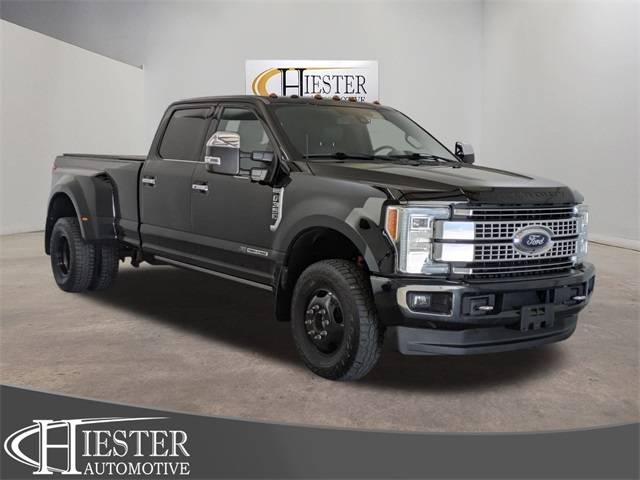 2017 Ford Super Duty F-350 Platinum — Pickup Truck — 82,360 mi — Lillington, NC