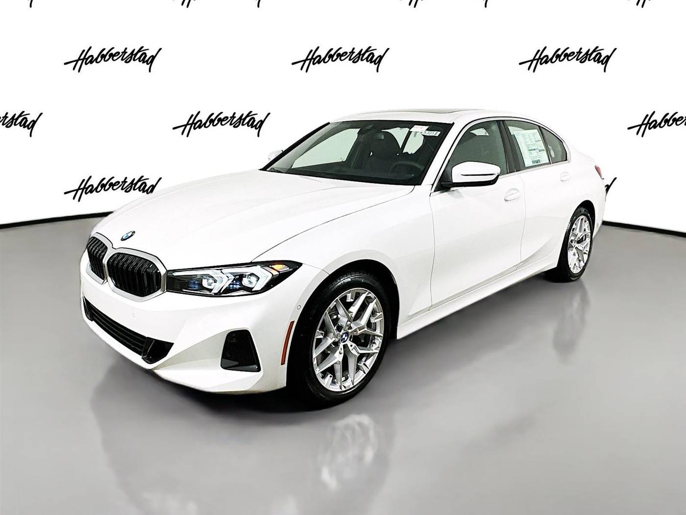 2025 BMW 3 Series 330i — Sedan — 28 mi — Huntington Station, NY