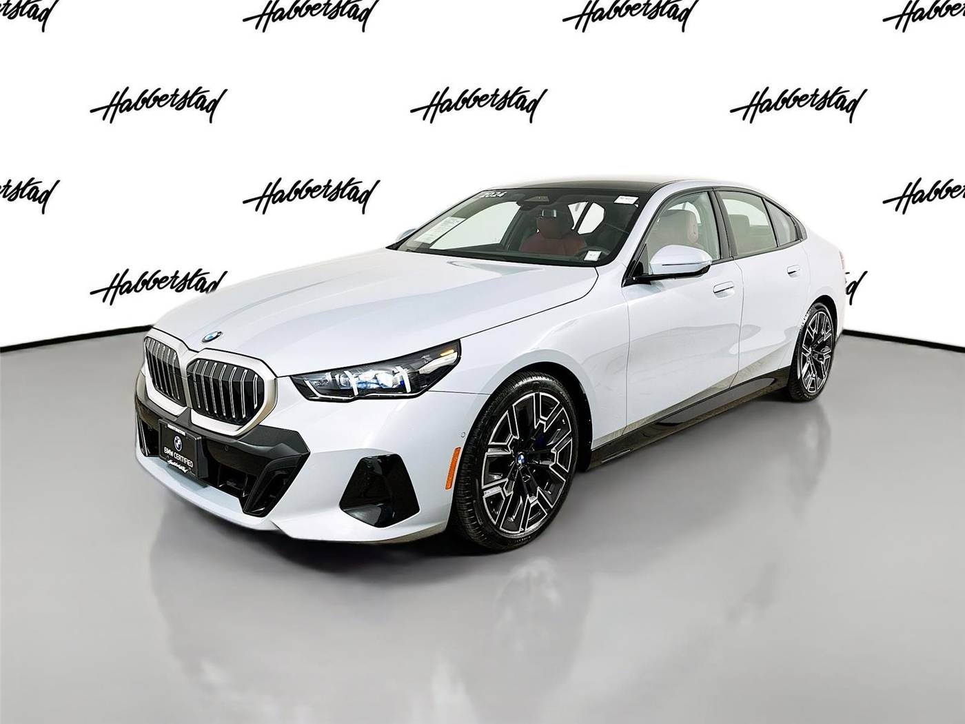 2024 BMW 5 Series 530i — Sedan — 17,476 mi — Huntington Station, NY