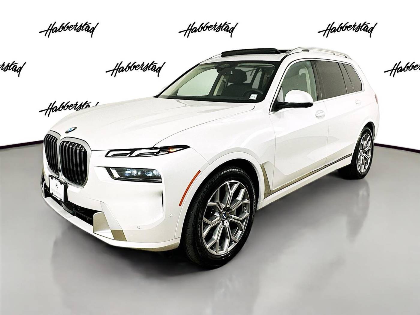 2024 BMW X7 40i — SUV — 12,062 mi — Huntington Station, NY