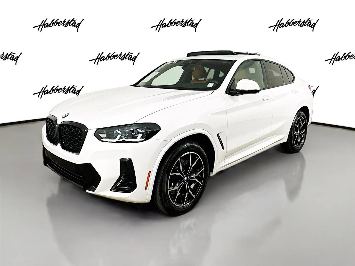 2025 BMW X4 30i — SUV — 6,367 mi — Huntington Station, NY