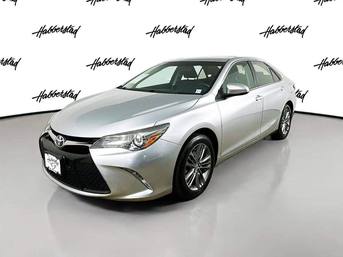 2016 Toyota Camry SE — Sedan — 50,196 mi — Huntington Station, NY