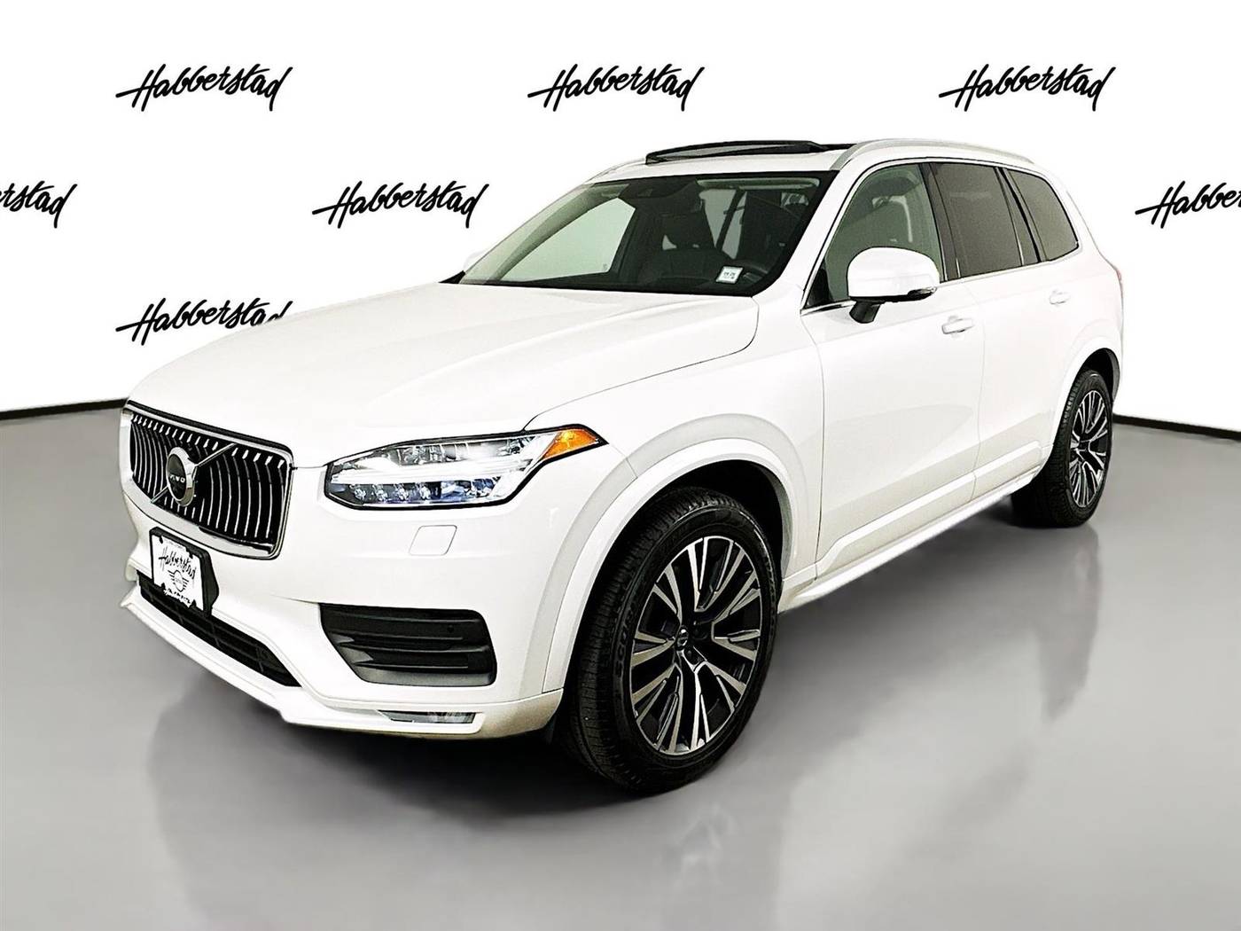 2022 Volvo XC90 Momentum — SUV — 17,769 mi — Huntington Station, NY