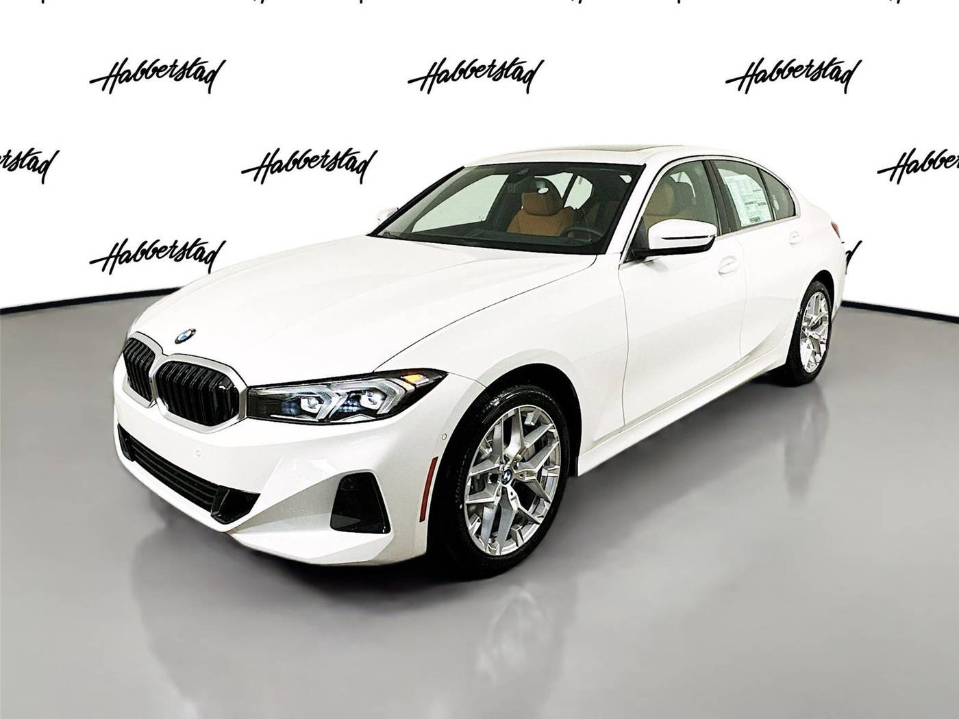 2025 BMW 3 Series 330i — Sedan — 30 mi — Huntington Station, NY